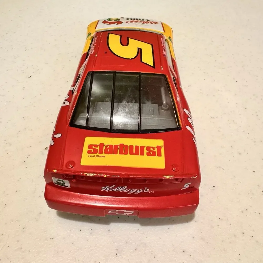Nascar 1992 Monte Carlo #5 Kellogg's Car Terry Labonte Racing Champions Die Cast